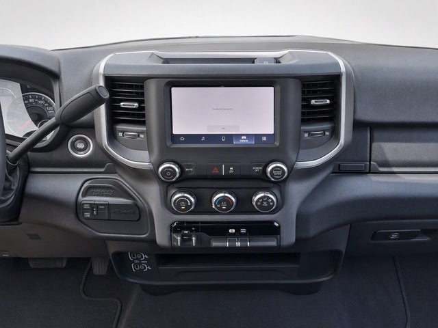 2024 RAM 2500 Big Horn Crew Cab 4x4 8' Box