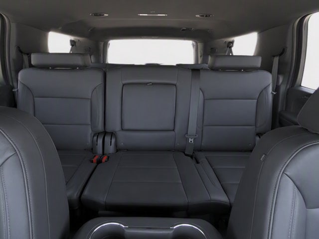 2025 Chevrolet Suburban LT