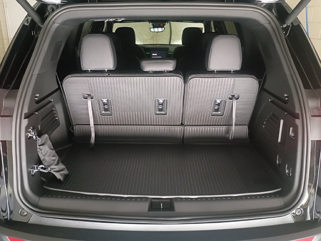2027 GMC Acadia AT4 - Photo 19