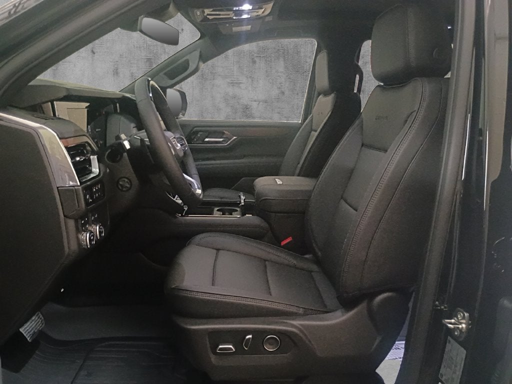 2027 GMC Yukon Denali - Photo 9