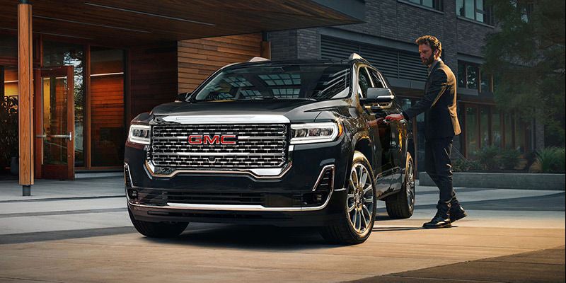 2020 GMC Acadia exterior front view