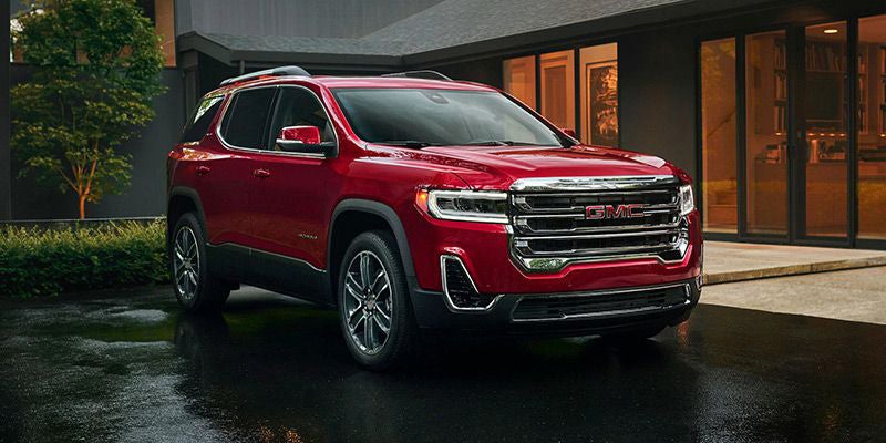 2020 GMC Acadia SUV on road view